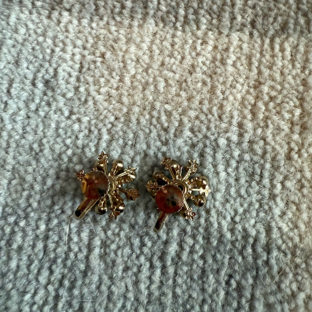 Sparkly Vintage Earrings and  Dachshund Brooch - Picture 7 of 10